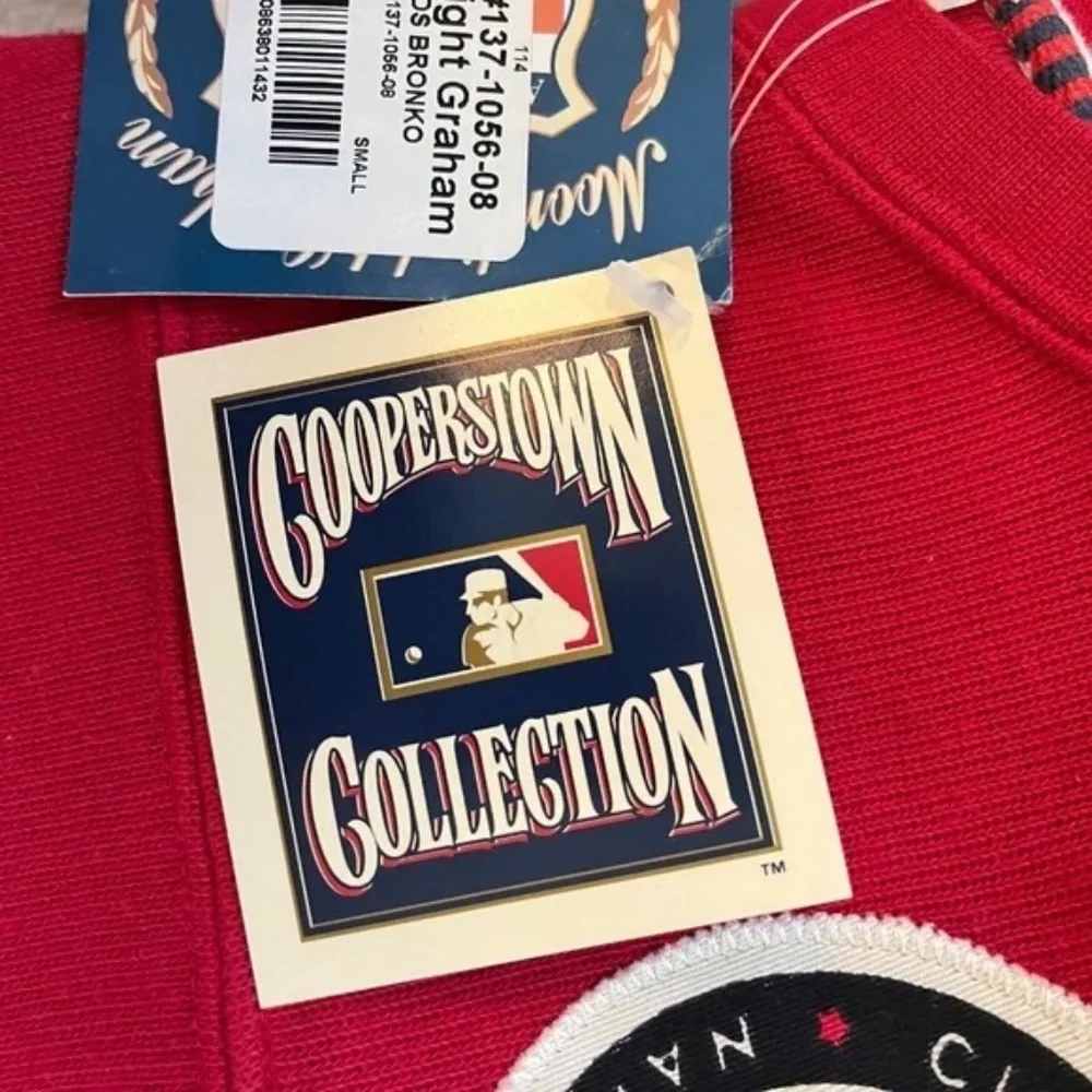 NWT Vintage Cincinnati Reds Sweatshirt Small Y2K MLB Cooperstown